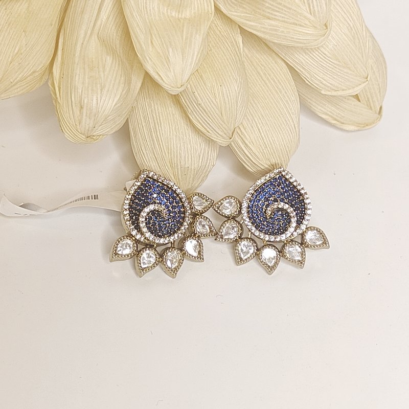 Aashi polki and CZ earrings in royal blue