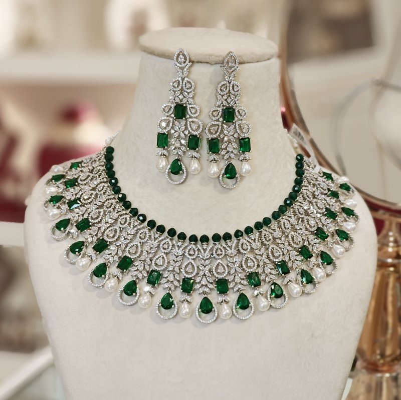 Ramya green necklace set detail