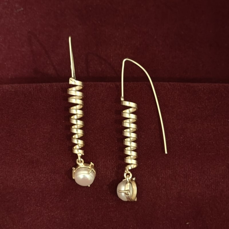 Saloni golden danglers detail