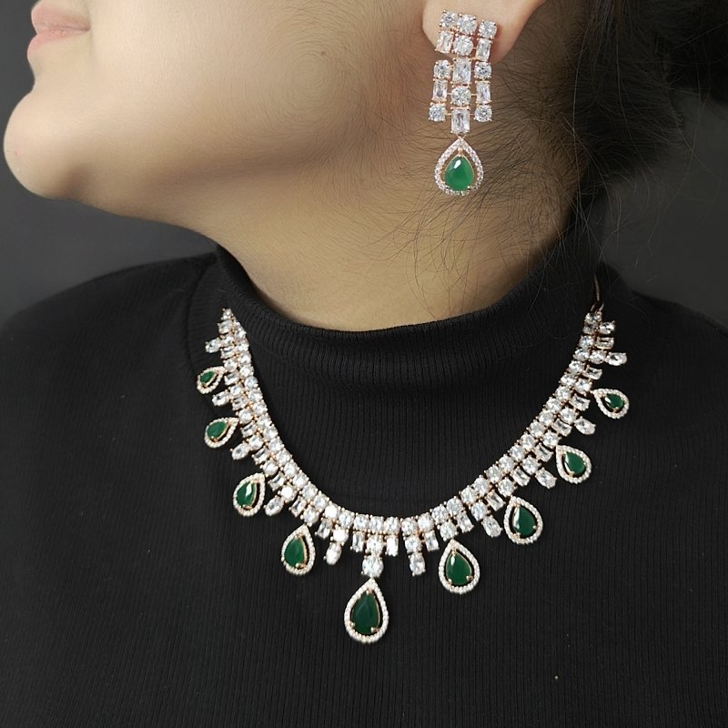 Lira green neckline set alternate view
