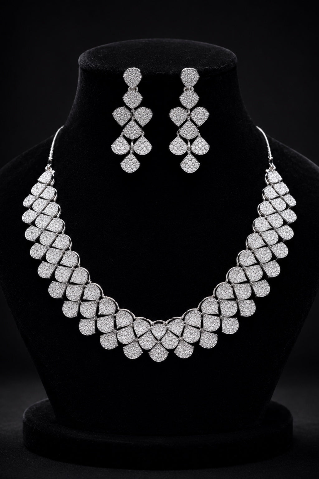 Glacier Spark AD necklace and earring set