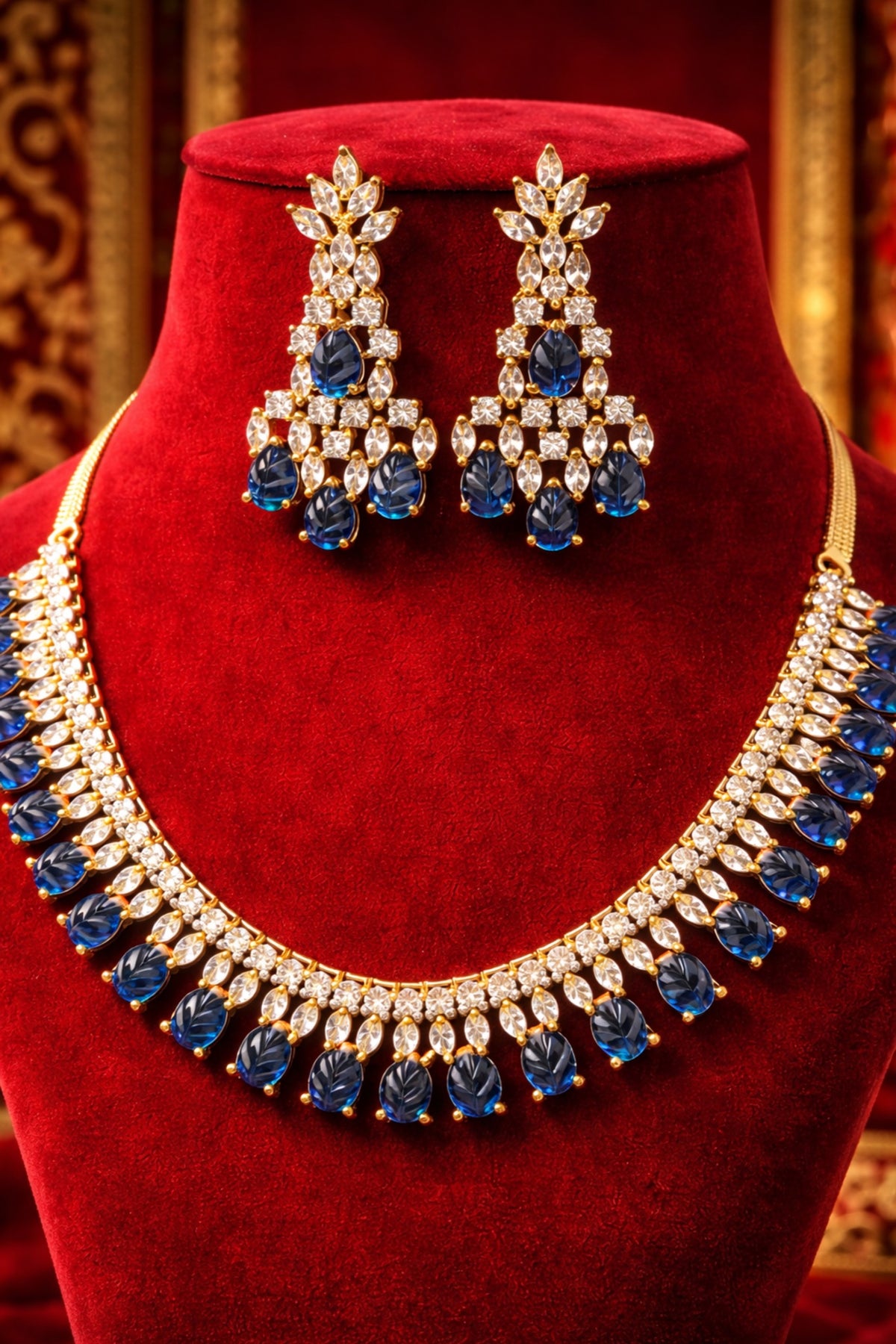 Sapphire Royal AD necklace set, alternate view