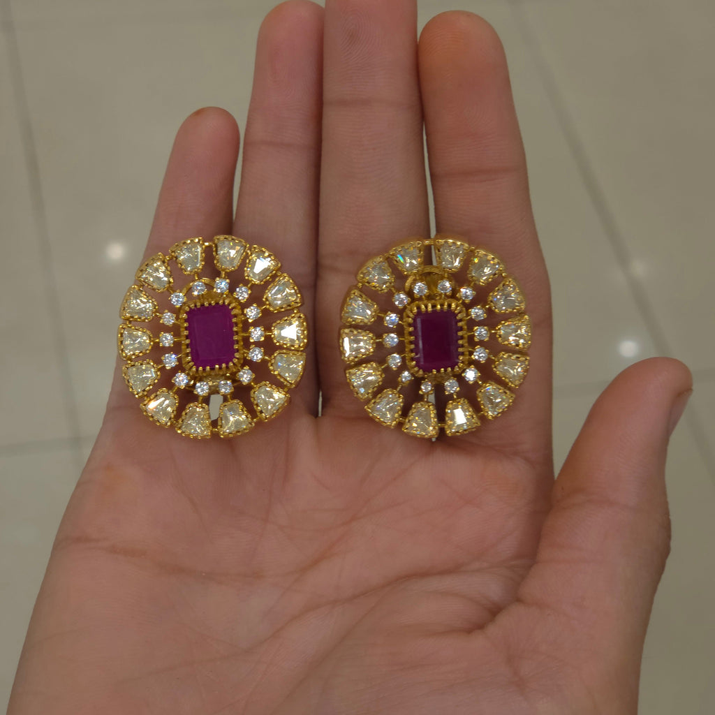 Belina moissanite polki studs detail