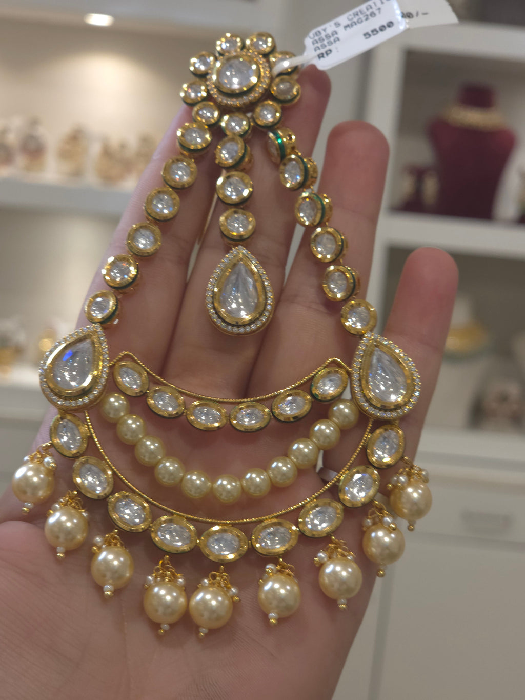 Anika kundan polki passa