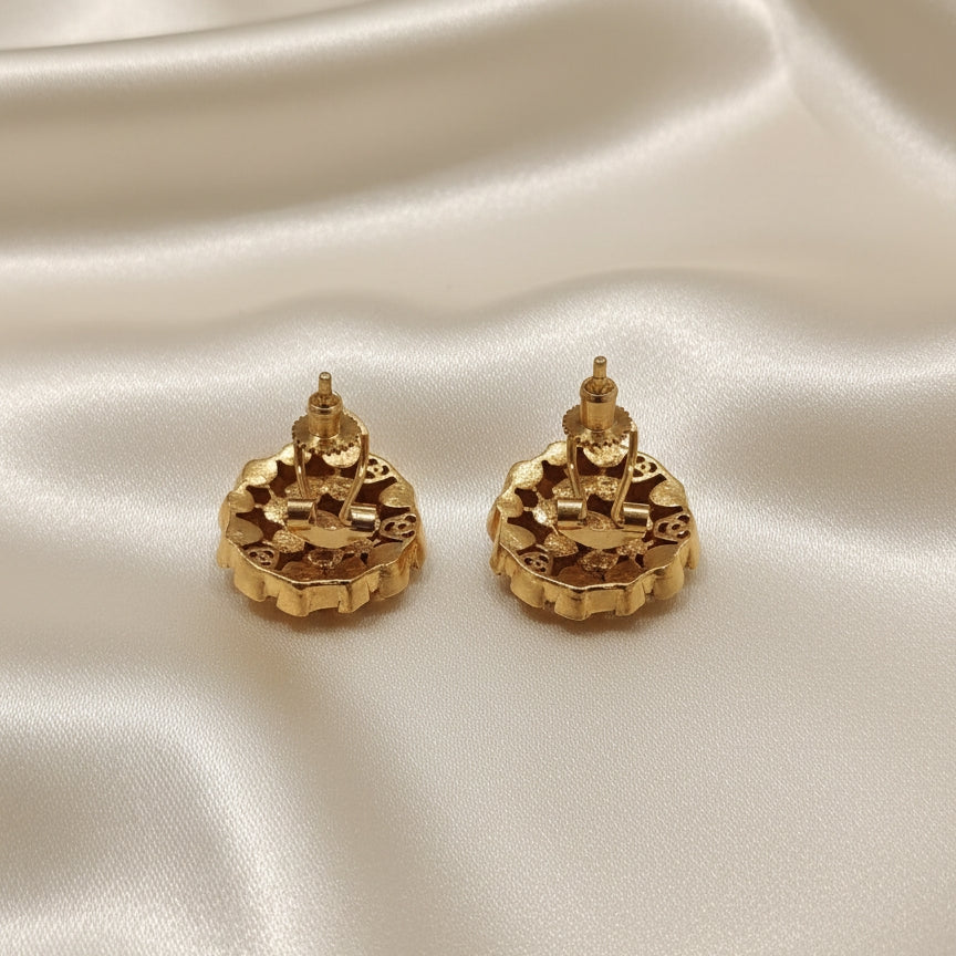 Advika moissanite polki studs detail