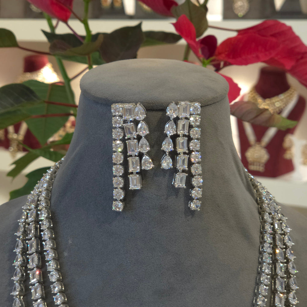 Shreni AD necklace set detail