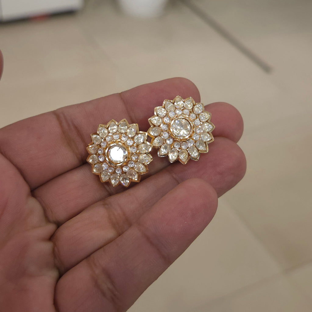 Sana moissanite polki floral studs detail