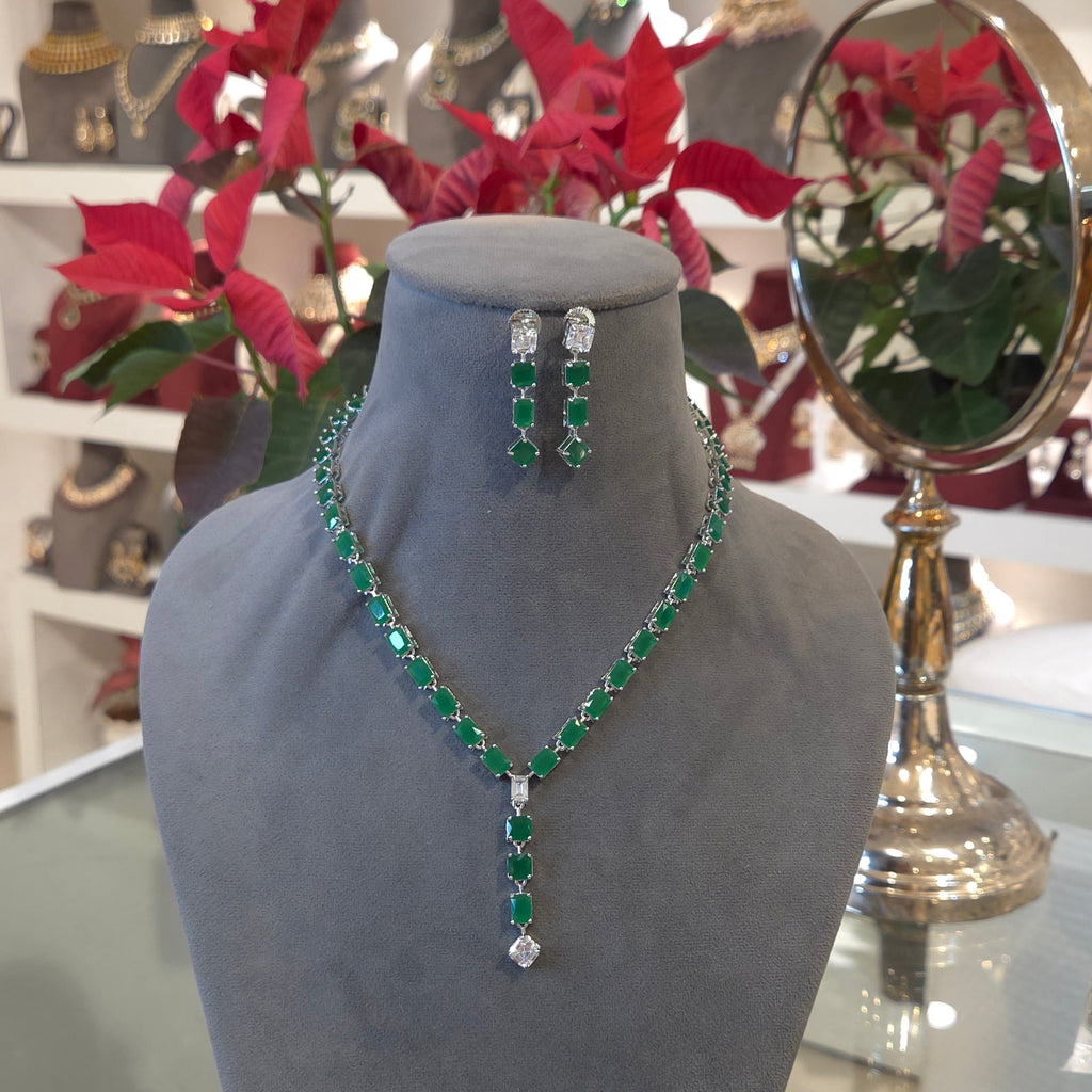 Leela AD necklace set detail